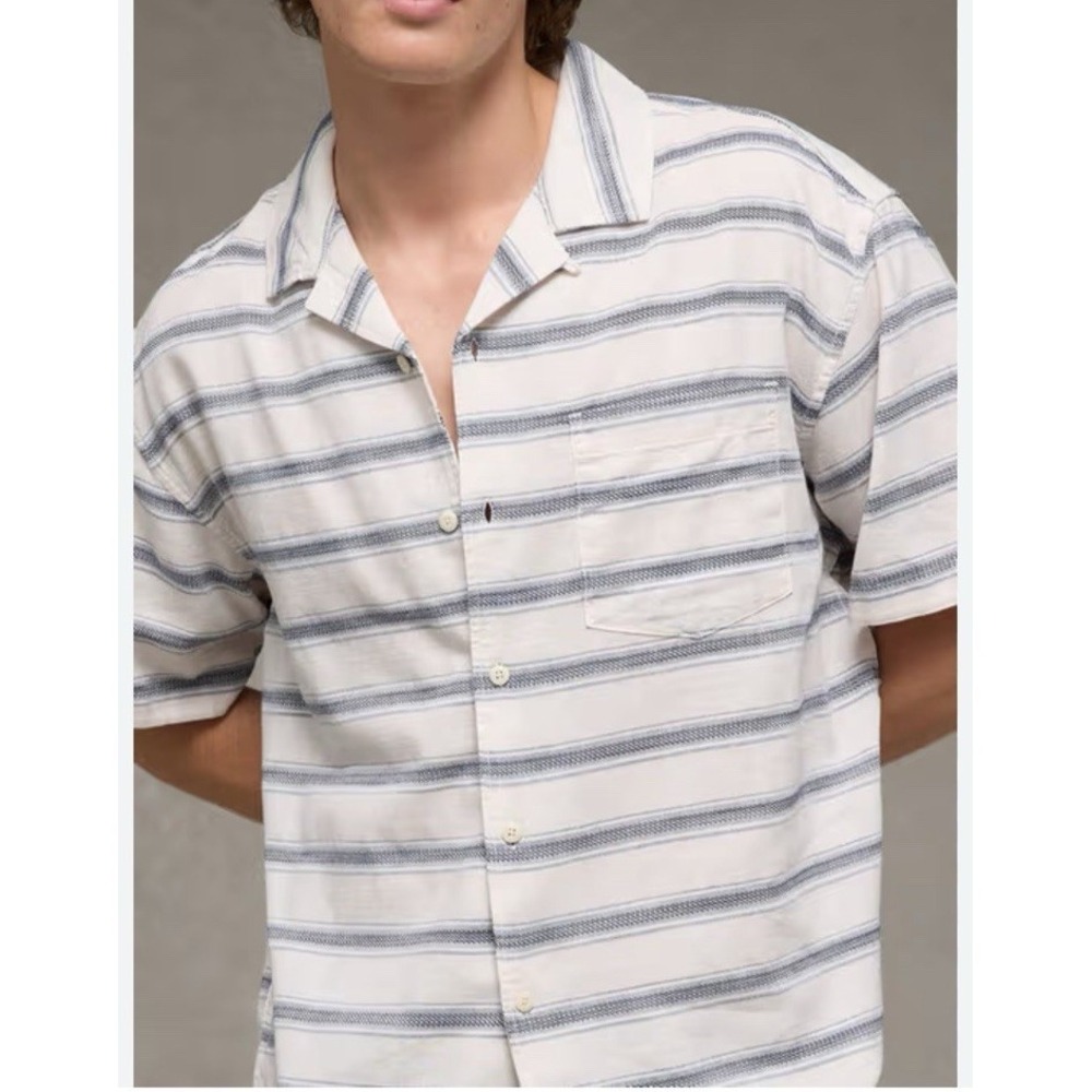 American Eagle Shirt Medium Off White Navy Striped Button‎ Preppy Beach Vacation